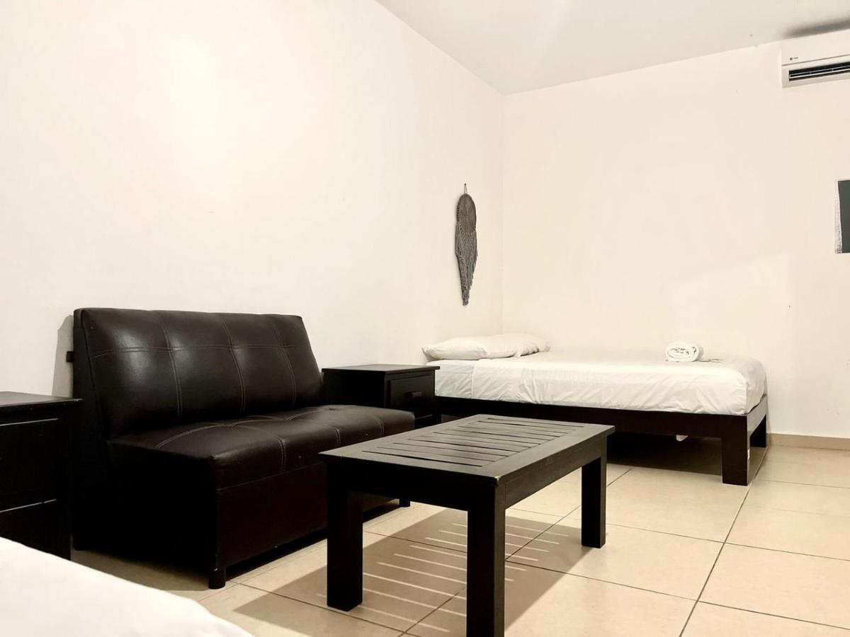 We Playa Hotel Playa del Carmen Bagian luar foto