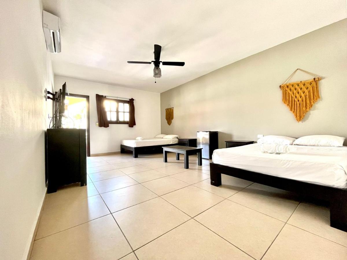We Playa Hotel Playa del Carmen Bagian luar foto
