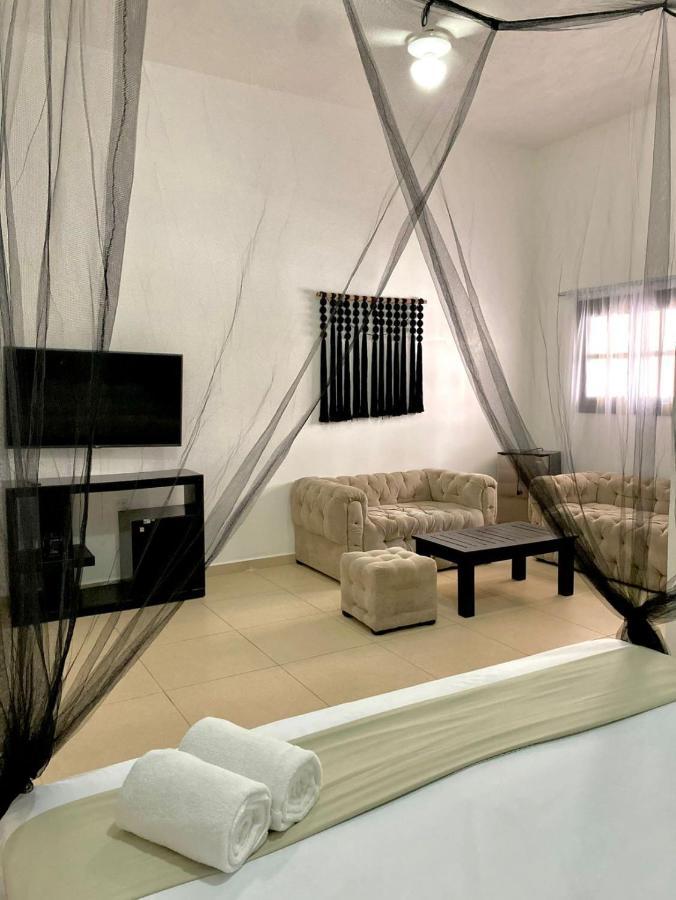 We Playa Hotel Playa del Carmen Bagian luar foto