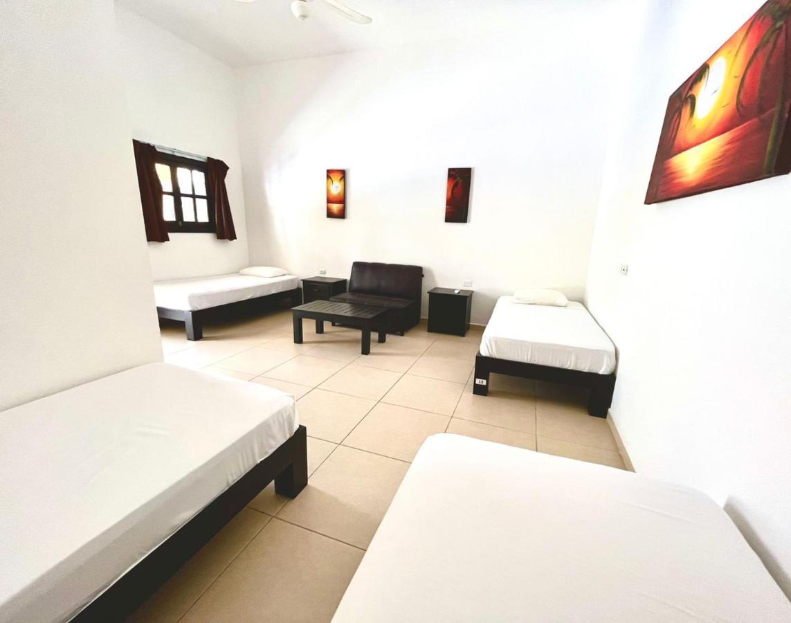 We Playa Hotel Playa del Carmen Bagian luar foto