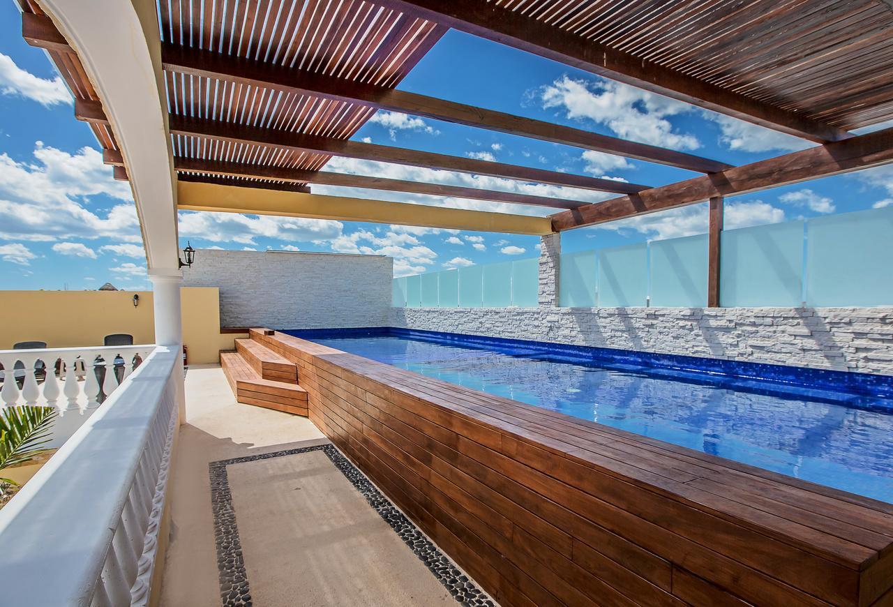 We Playa Hotel Playa del Carmen Bagian luar foto