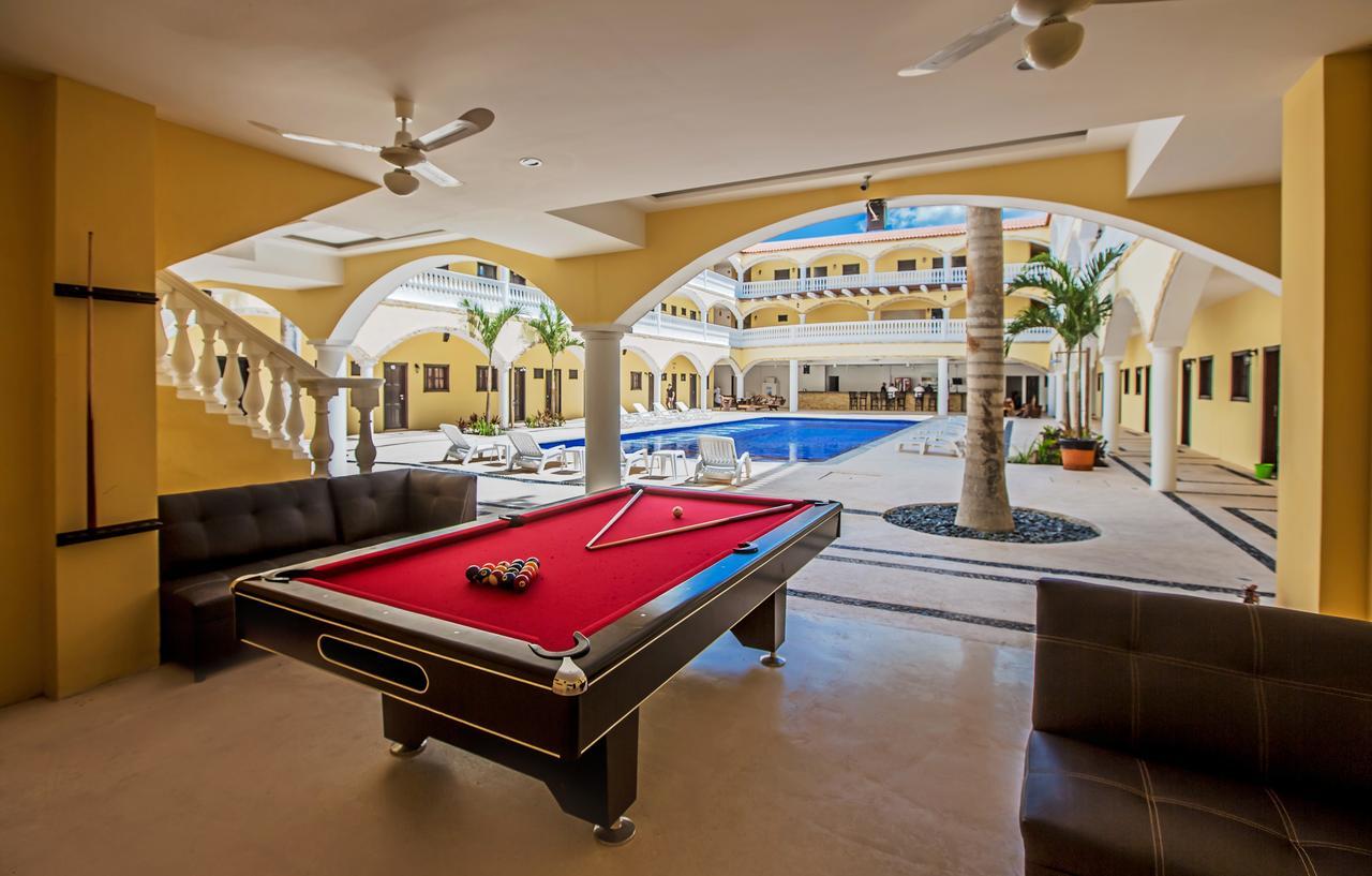 We Playa Hotel Playa del Carmen Bagian luar foto