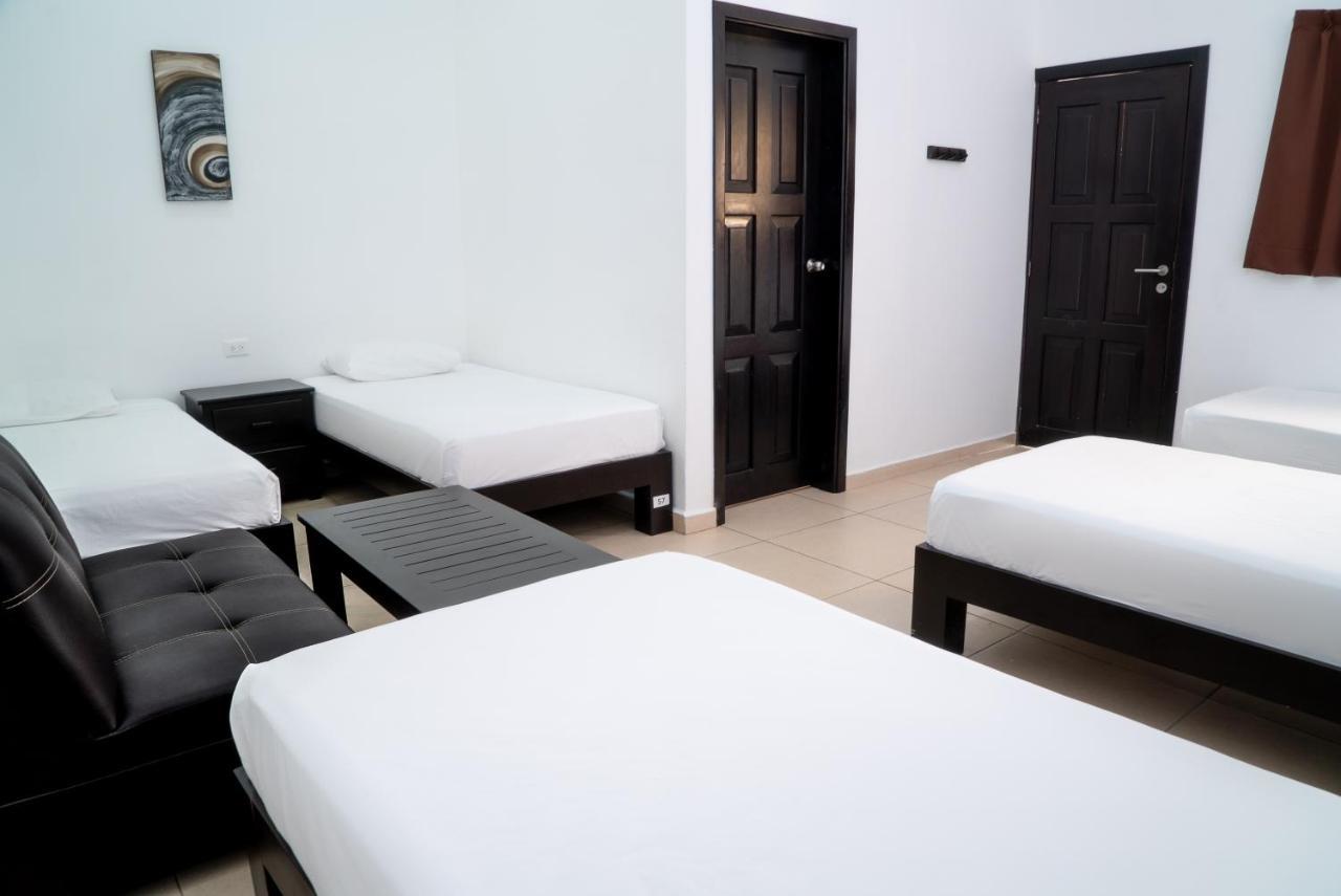 We Playa Hotel Playa del Carmen Bagian luar foto